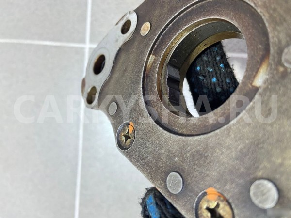 Насос масляный Geely Emgrand 2013 г Geely Emgrand EC7 оригинальный номер 4G181011110