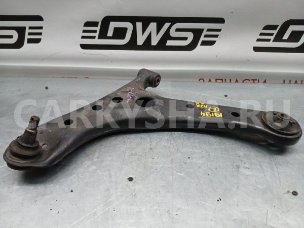 Рычаг подвески Toyota Noah 
