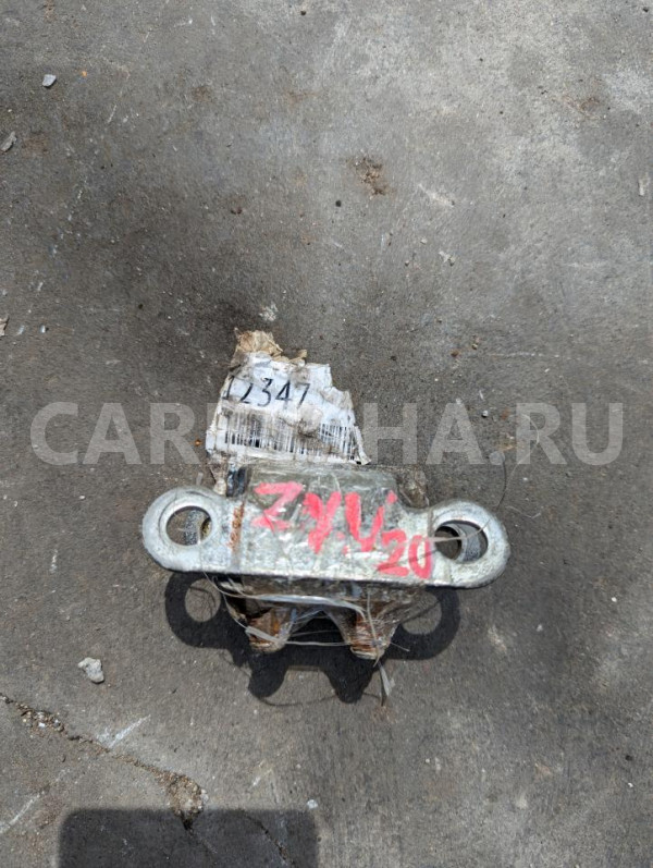 Петли 5-й двери Toyota Camry 