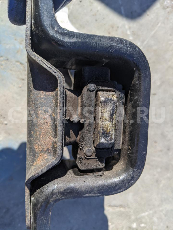 Подушка двигателя Honda Vezel 