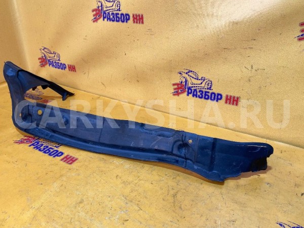 Пыльник крыла переднего левого Audi Q7 4L (2005—2009) Audi 200 оригинальный номер 4L0821111