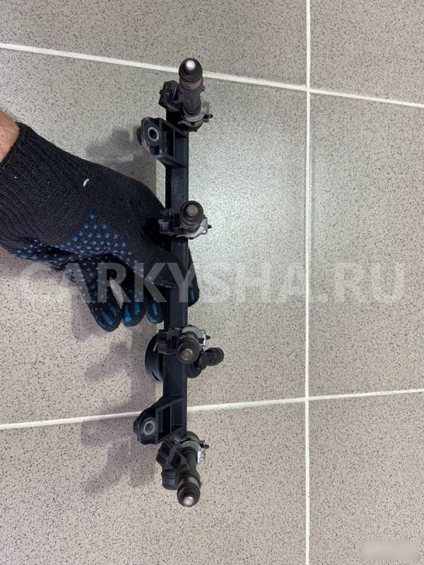 Рампа с форсунками Renault Logan SR 2006 г Renault 20 оригинальный номер 280158502