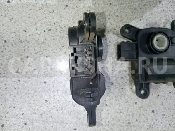 Моторчик заслонки отопителя Kia Rio III (2011—2015) Kia Rio оригинальный номер 971571JAA0