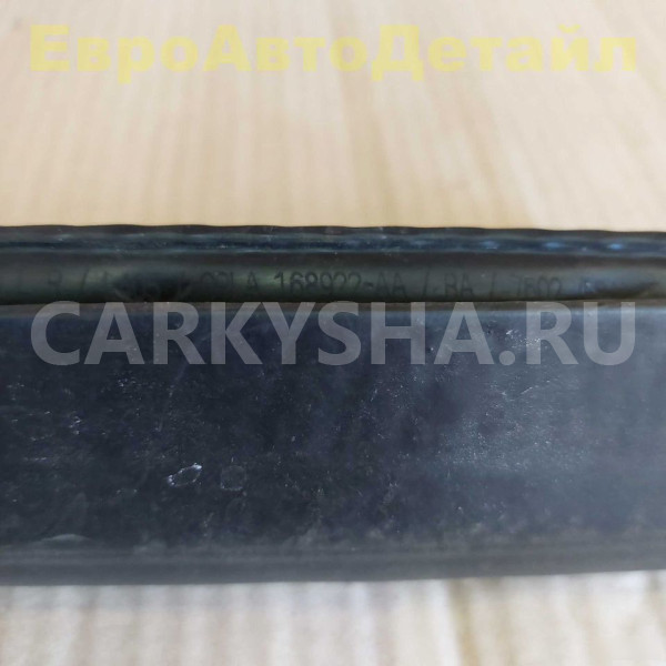Уплотнитель капота боковой Range Rover L405 / L494 Land Rover Range Rover оригинальный номер LR034448
