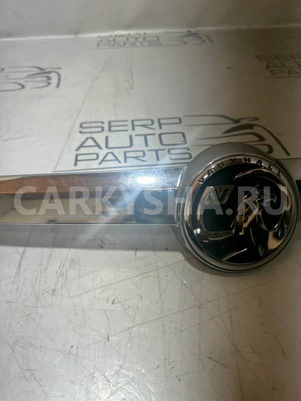 Молдинг крышки багажника Opel Insignia G09 A18XER Opel Insignia 