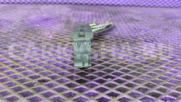 Разъем 0005456683 Mercedes-Benz W210 Mercedes-Benz E-klasse оригинальный номер 0005456683