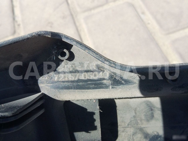 Заглушка крепления сиденья пра- Toyota Avensis Toyota Avensis оригинальный номер 7215705040