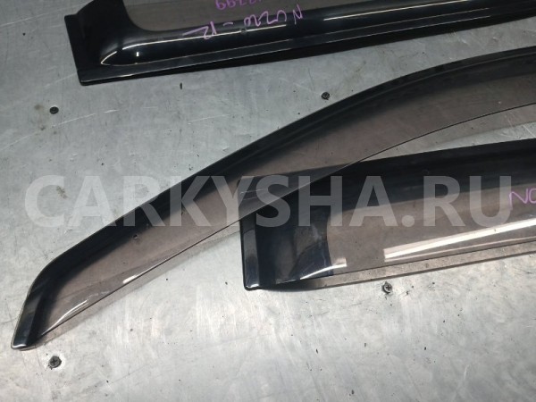 Ветровик на дверь Toyota Raum 