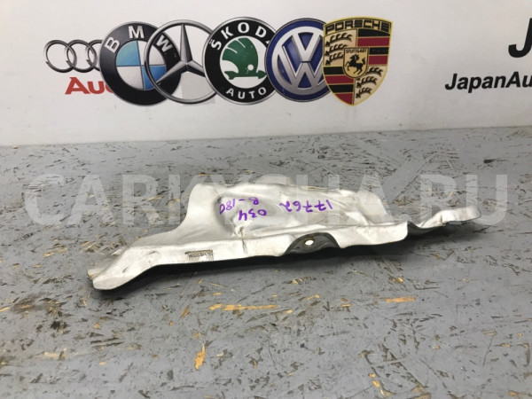 Тепловой экран Mercedes-Benz B-180 2012 Mercedes-Benz B-klasse 