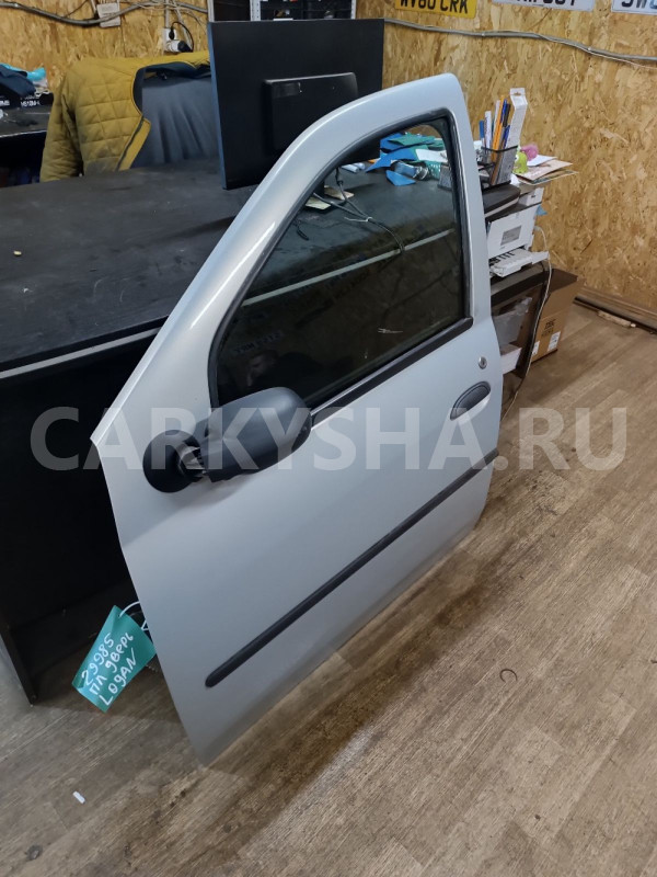 Дверь передняя левая Renault 20 оригинальный номер 801016598R