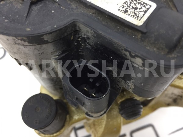 Суппорт задний левый Land Rover Range Rover Evoque Land Rover Range Rover Evoque 