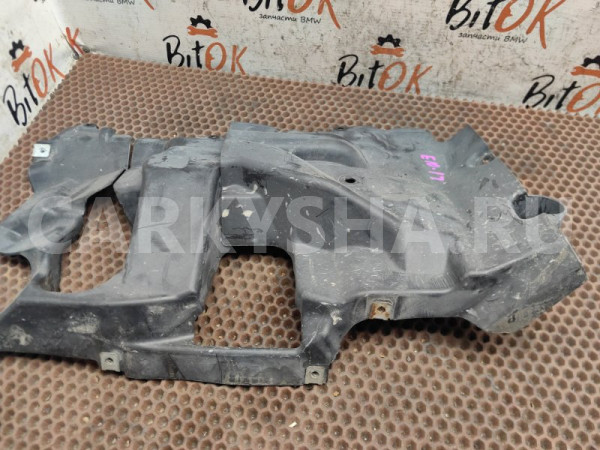 Кожух рулевого механизма BMW 5er оригинальный номер 51 75 7 185 169, 51 75 7 185 169, 51757185169, 7185169