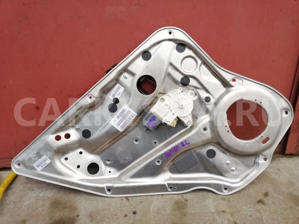 Моторчик Стеклоподъемника Mercedes-Benz C-Class 2008 W204 271.950 Mercedes-Benz C-klasse оригинальный номер A2048200542