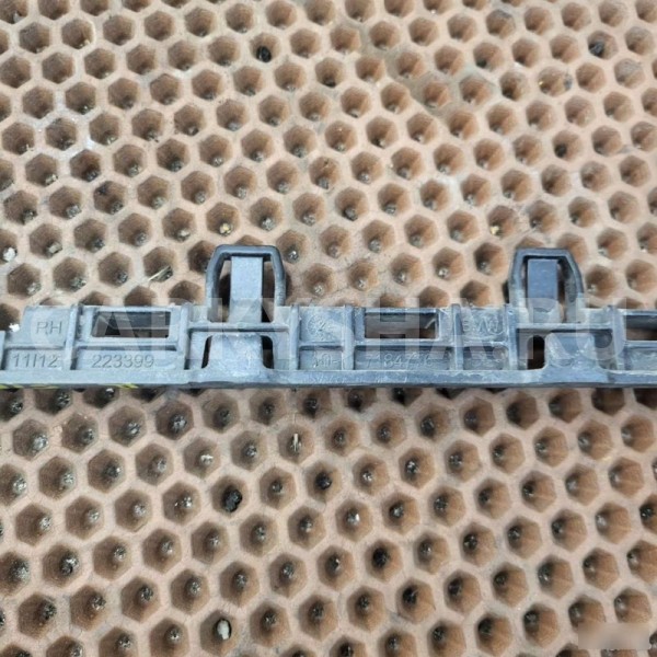 Кронштейн порога бампера BMW 5er 