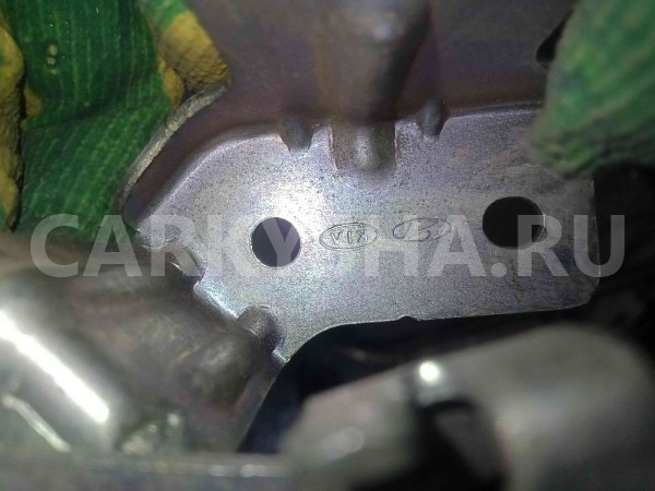 Ручка открывания капота Kia Rio II рестайлинг (2009—2011) Kia Rio оригинальный номер 811801G000