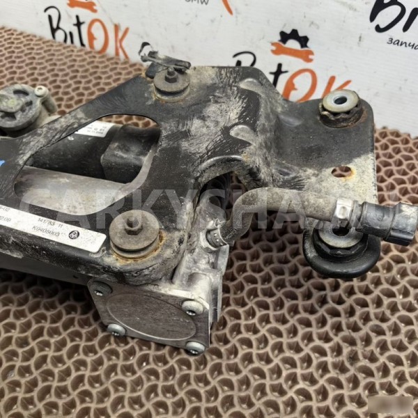 Компрессор подвески BMW X5 