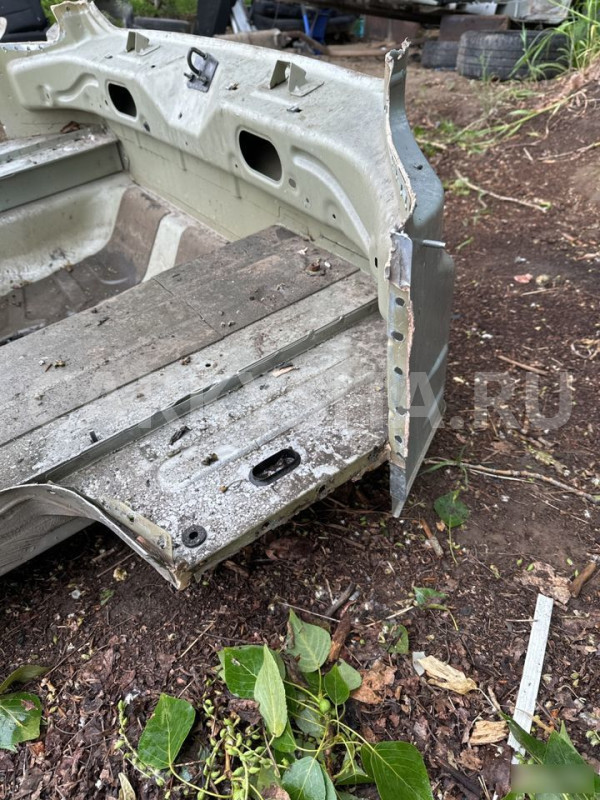 Задняя панель Citroen C4 b7 седан Citroen C4 