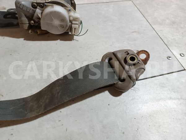 Ремень безопасности передний правый Toyota Prius оригинальный номер 7321047010B0