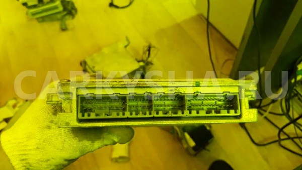 Блок efi Honda Stepwgn 