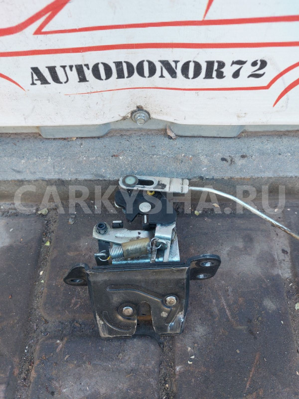 Замок крышки багажника Hyundai Getz рест. Hyundai Getz оригинальный номер 812301C031