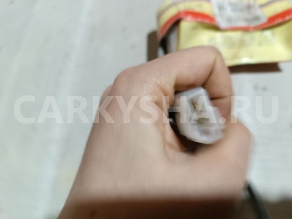 Датчик температуры жидкости Toyota Avalon оригинальный номер 89428-41010