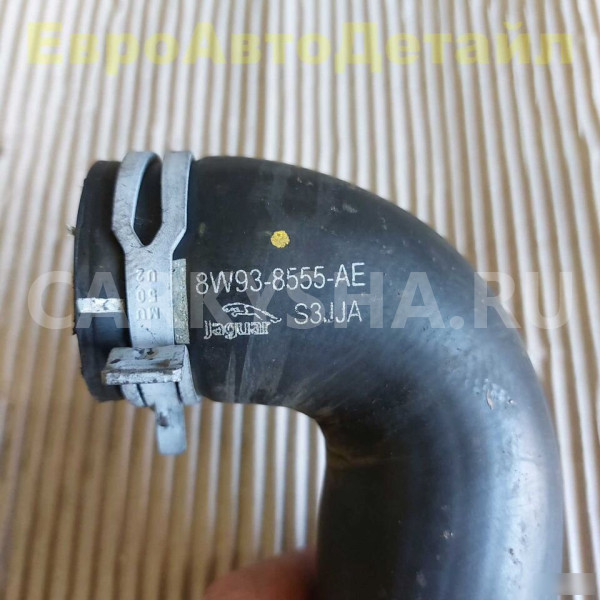 Шланг охлаждения Land Rover L405 L462 L494 L560 Land Rover Range Rover оригинальный номер LR033994