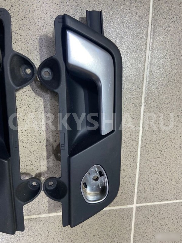 Ручки открывания внутринние задние Audi A4 2007 Audi 200 оригинальный номер 8E0839020