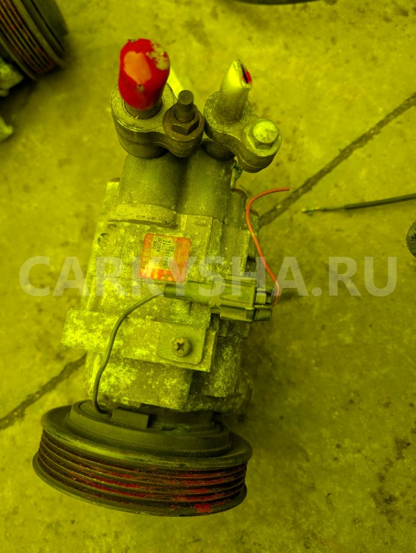 Компрессор кондиционера Nissan AD 