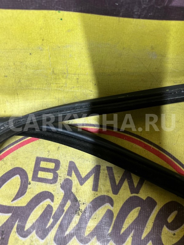 Уплотнительная резинка крышки багажника задняя BMW BMW 3er 