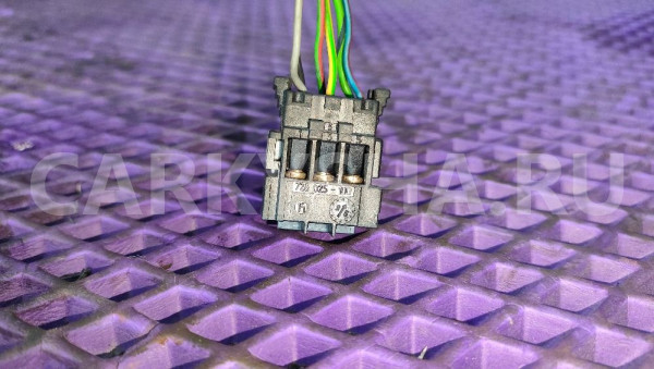 Разъем 0175451928 Mercedes-Benz W210 Mercedes-Benz E-klasse оригинальный номер 0175451928