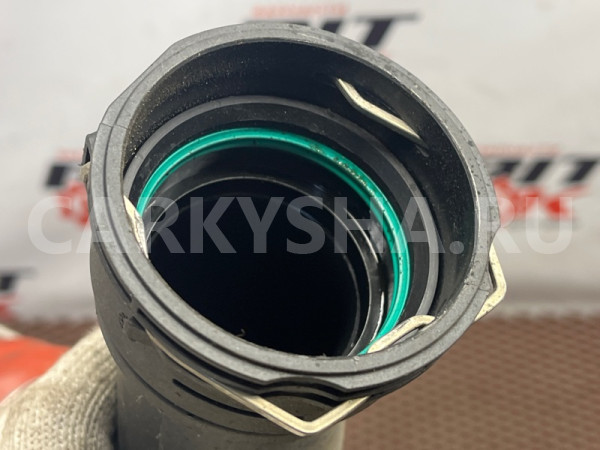 Патрубок интеркулера BMW X5 оригинальный номер 13 71 7 583 716, 13 71 7 583 716, 13717583716, 7583716