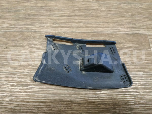 Кронштейн переднего бампера левый Hyundai Elantra 