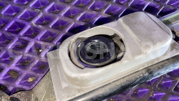 Крепление ремня безопасности Mitsubishi Lancer 9 Mitsubishi i 