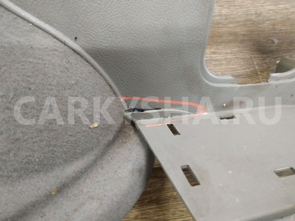 Обшивка багажника правая нижняя Kia Sorento 