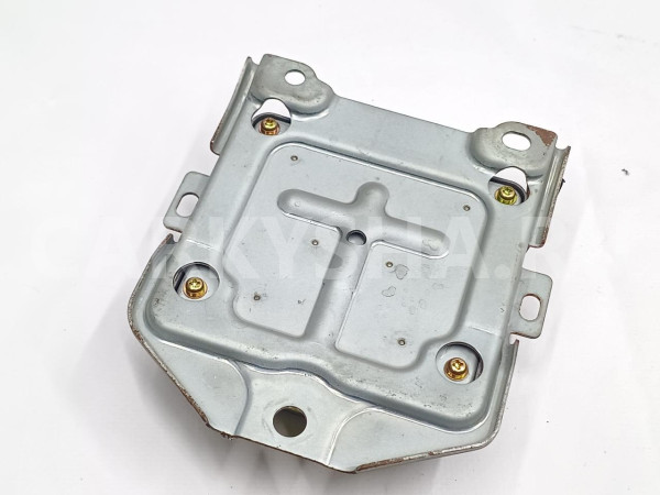Блок безопасности Toyota Mark II 1998 8917022060 GX100 Toyota Mark II 
