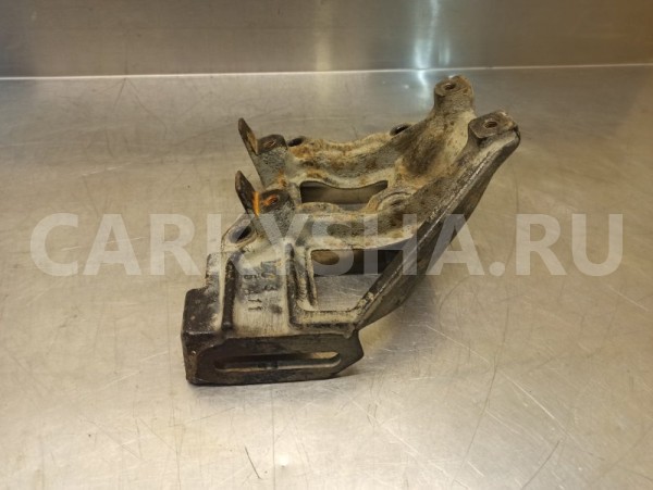Кронштейн генератора Hyundai Getz G4EA 1.3 2010 Hyundai Getz 