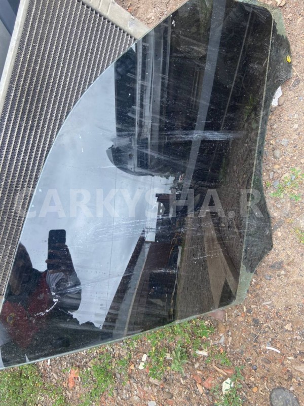 Стекло двери передней правой BMW X5 E70 (2006—2010) BMW X5 оригинальный номер 51328402514