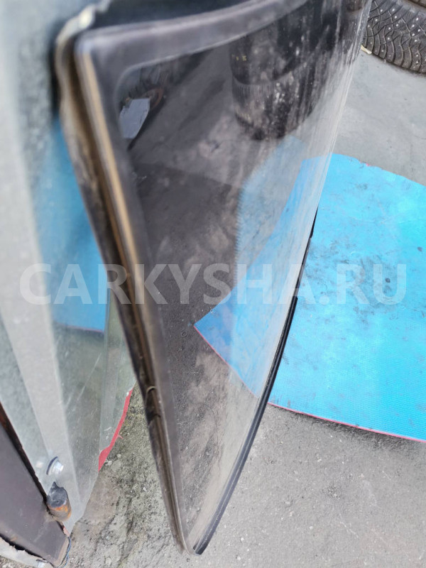 Стекло заднее Mercedes-Benz S-класс W221 Mercedes-Benz S-klasse оригинальный номер A2216700480