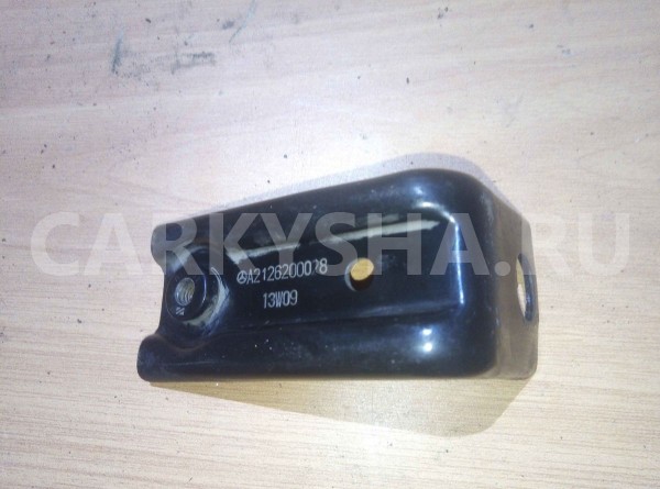 Крепеж бампера Mercedes-Benz E-класс W212/S212/C207/A207 рестайлинг (2013—2016) Mercedes-Benz E-klasse оригинальный номер a2126200028