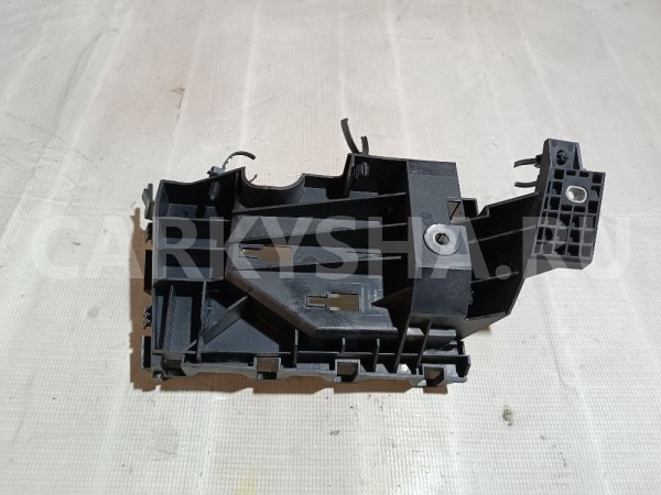 Корпус блока предохранителей Ford Mondeo 