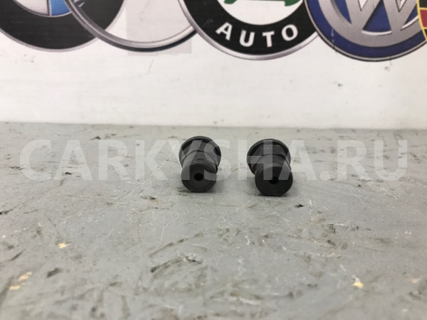 Отбойник крышки багажника задний Mercedes-Benz Mercedes-Benz B-klasse 