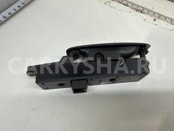 Кнопка стеклоподъемника Mitsubishi GALANT STATION WAGON 1997 MR252818 A71B Mitsubishi Galant 