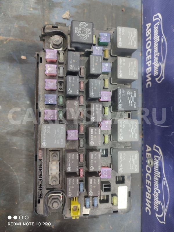 Блок предохранителей подкапотный Ssang Yong Kyron Ssang Yong Kyron оригинальный номер 8231009032