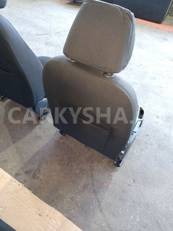 Комплект сидений Skoda Octavia II рестайлинг (2008—2013) Skoda Octavia оригинальный номер 1Z0881405JFZMS