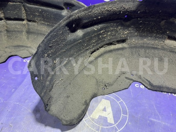 Задние подкрылки Audi Q7 4L BUG 2006 Audi 200 