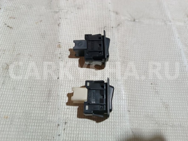 Кнопка обогрева сидений Mazda 6 