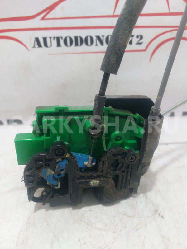 Замок двери передний правый Hyundai Solaris Hyundai Solaris оригинальный номер 813204L020