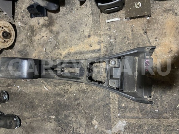Подлокотник LIFAN Breez (520) 520 (2005—2014) Lifan Breez (520) оригинальный номер LAX5305000B02