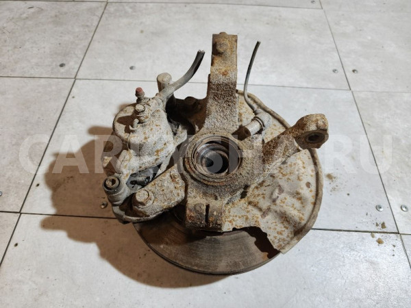 Кулак поворотный передний правый Mazda 2 оригинальный номер GE4T33020
