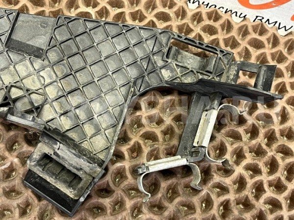 Кронштейн проводки BMW X3 